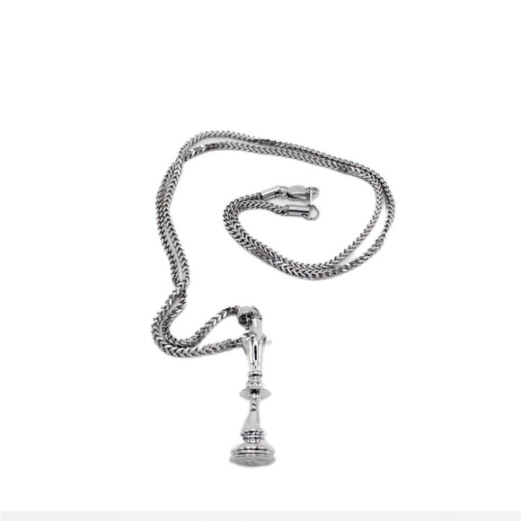 The Gold Gods Chess King Necklace 18k - Picture 2 of 6